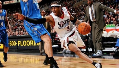 开云体育-艾弗森评最难防球员：不是科比，也不是麦迪，而是他|史蒂夫·纳什|科比·布莱恩特|特雷西·麦克格雷迪|投篮|科比-布莱恩特_新浪体育_新浪新闻