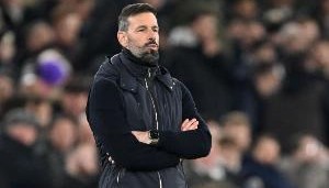 开云体育-范尼：目标是继续执教莱斯特城，但我需要等俱乐部的决定